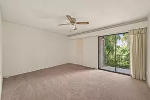 8211 Katy Fwy, Houston, TX 77024 - Photo 21