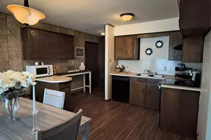 108 S 2nd 1/2 St, Nederland, TX 77627 - Photo 3