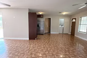 909 Rittenhouse St, Houston, TX 77076 - Photo 3