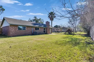 3210 Wavecrest St, League City, TX 77573 - Photo 5