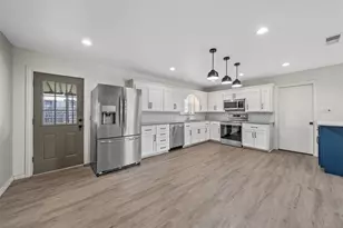 956 Faircrest Dr, Fairfield, TX 75840 - Photo 7