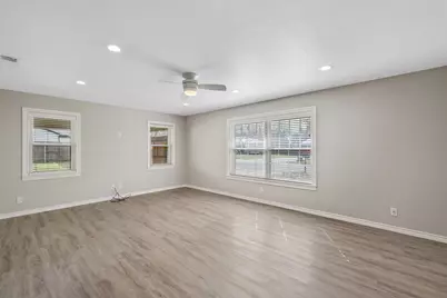 956 Faircrest Drive, Fairfield, TX 75840 - Photo 5