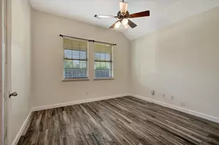 2291 Catalonia Cove, League City, TX 77573 - Photo 9