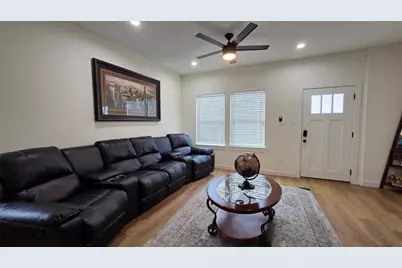 8113 Miley Street #B, Houston, TX 77028 - Photo 3
