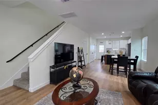 8113 Miley St, Houston, TX 77028 - Photo 5