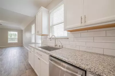 8627 Marble Terrace Court, Richmond, TX 77407 - Photo 11