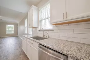 8627 Marble Ter Ct, Richmond, TX 77407 - Photo 11