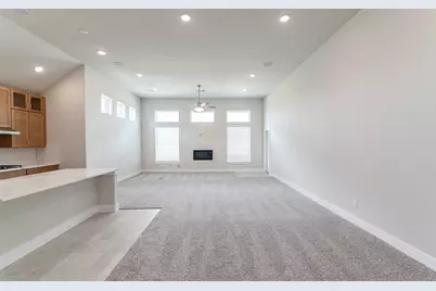 8915 Rose Jade Drive, Iowa Colony, TX 77583 - Photo 5