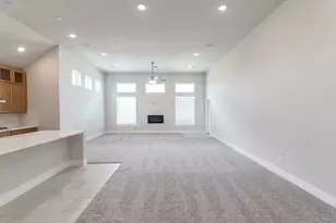 8915 Rose Jade Dr, Iowa Colony, TX 77583 - Photo 5