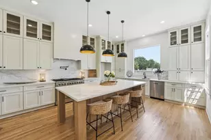 1803 27th St, Galveston, TX 77550 - Photo 3
