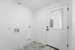 1803 27th St, Galveston, TX 77550 - Photo 25