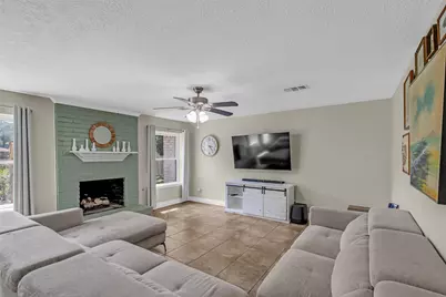 19611 Suncove Lane, Houston, TX 77346 - Photo 11