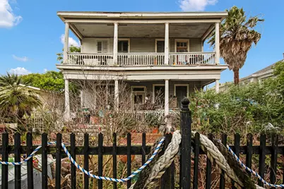 916 Sealy Street, Galveston, TX 77550 - Photo 1