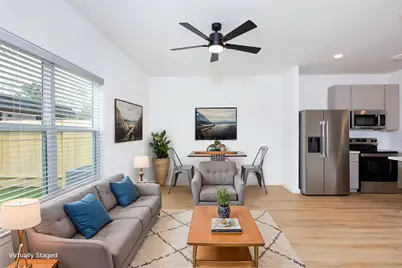 1989 Longmire Villas Court, Conroe, TX 77304 - Photo 5