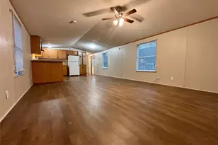 13295 Pecan Tree Dr, Willis, TX 77318 - Photo 3