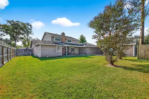 346 Ballantrae Ln, Houston, TX 77015 - Photo 49