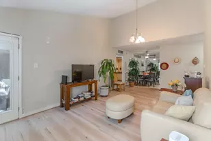 10053 Westpark Dr, Houston, TX 77042 - Photo 5