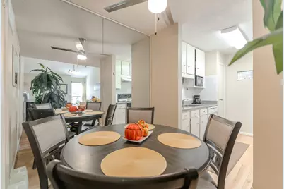 10053 Westpark Drive #308, Houston, TX 77042 - Photo 7