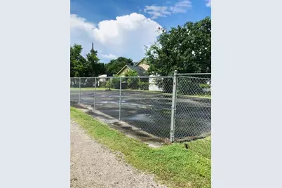 126 Bluebill N, Baytown, TX 77523 - Photo 29