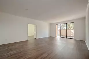 2400 N Braeswood Blvd, Houston, TX 77030 - Photo 7