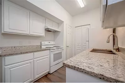 2400 N Braeswood Boulevard #106, Houston, TX 77030 - Photo 13