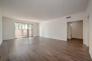 2400 N Braeswood Blvd, Houston, TX 77030 - Photo 9