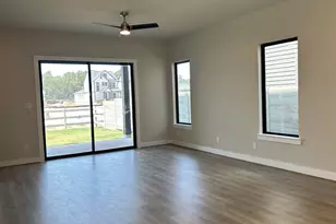 11276 Dance Hall Dr, Montgomery, TX 77316 - Photo 9