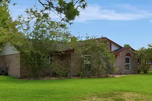 2509 Longwood Dr, Pearland, TX 77581 - Photo 5