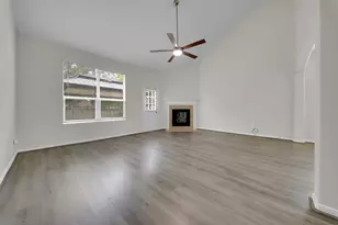 15715 Forest Creek Farms Dr, Cypress, TX 77429 - Photo 3