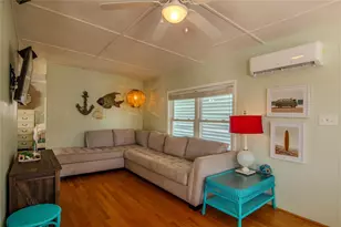 4123 Liberty Dr, Galveston, TX 77554 - Photo 13