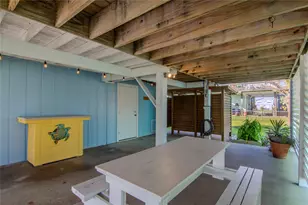 4123 Liberty Dr, Galveston, TX 77554 - Photo 29
