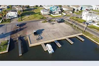 4123 Liberty Drive, Galveston, TX 77554 - Photo 37