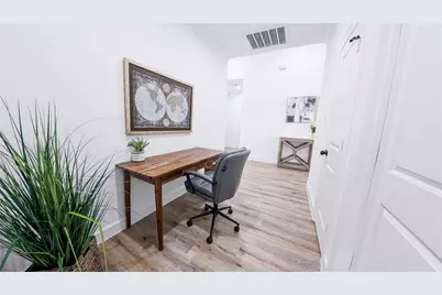 1738 Lantana Lane, El Campo, TX 77437 - Photo 3