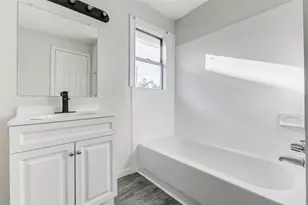 2311 Wavell St, Houston, TX 77088 - Photo 21