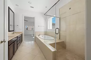 2027 Fannin Station, Houston, TX 77045 - Photo 23