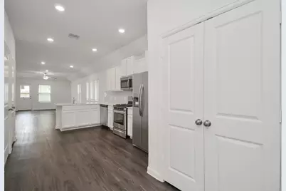 15826 Menlow Bend Drive, Humble, TX 77396 - Photo 9