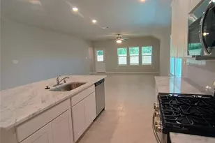 26352 Cooperstown Wy, Splendora, TX 77372 - Photo 5