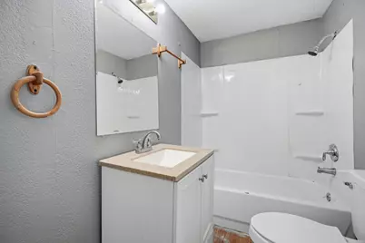 1912 Kansas Street, La Marque, TX 77568 - Photo 11