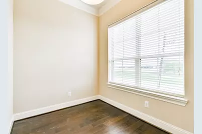 18721 Egret Oaks Lane, Webster, TX 77058 - Photo 17