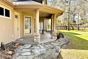 38 Hillock Woods Dr, The Woodlands, TX 77380 - Photo 19