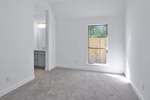 26520 Pioneer Pointe Ct, Magnolia, TX 77316 - Photo 9