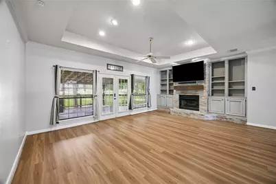 154 Seven Coves Drive, Conroe, TX 77304 - Photo 13