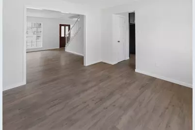 133 Cherry Tree Lane, Friendswood, TX 77546 - Photo 3