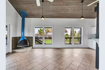 4907 Jolly Roger Road, Jamaica Beach, TX 77554 - Photo 29