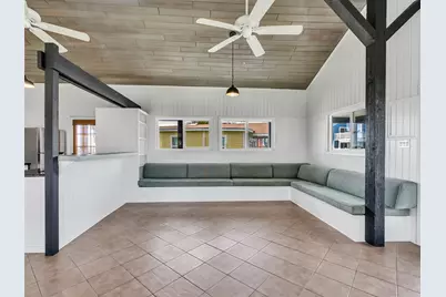 4907 Jolly Roger Road, Jamaica Beach, TX 77554 - Photo 23