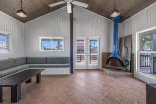 4907 Jolly Roger Rd, Jamaica Beach, TX 77554 - Photo 3