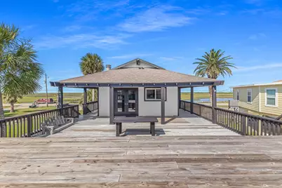 4907 Jolly Roger Road, Jamaica Beach, TX 77554 - Photo 5