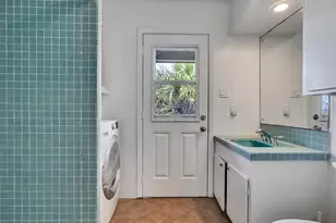 4907 Jolly Roger Rd, Jamaica Beach, TX 77554 - Photo 33