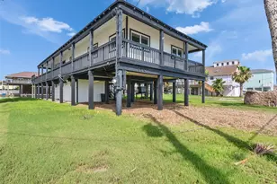 4907 Jolly Roger Rd, Jamaica Beach, TX 77554 - Photo 5