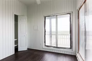 4907 Jolly Roger Rd, Jamaica Beach, TX 77554 - Photo 9